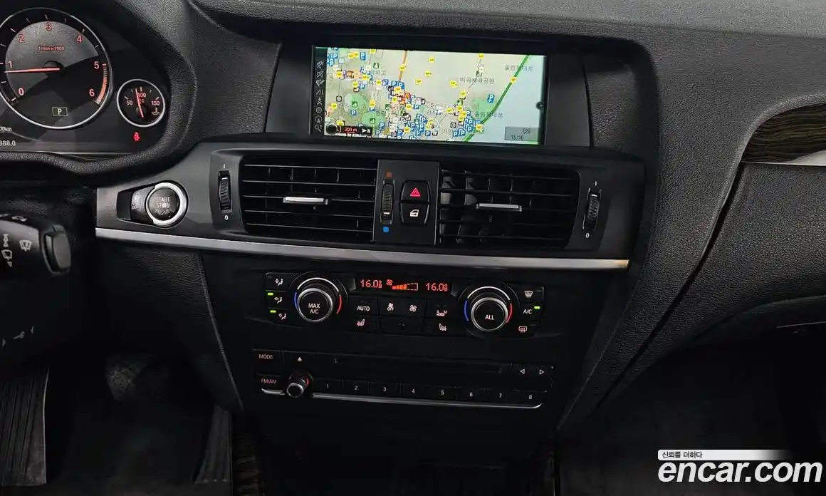 BMW X3 2013 2.0 автомат (гидро), фото 18