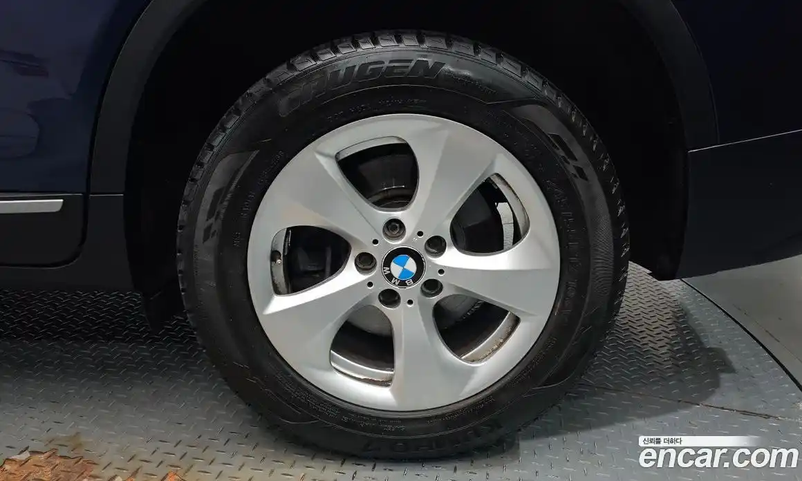 BMW X3 2013 2.0 автомат (гидро), фото 6