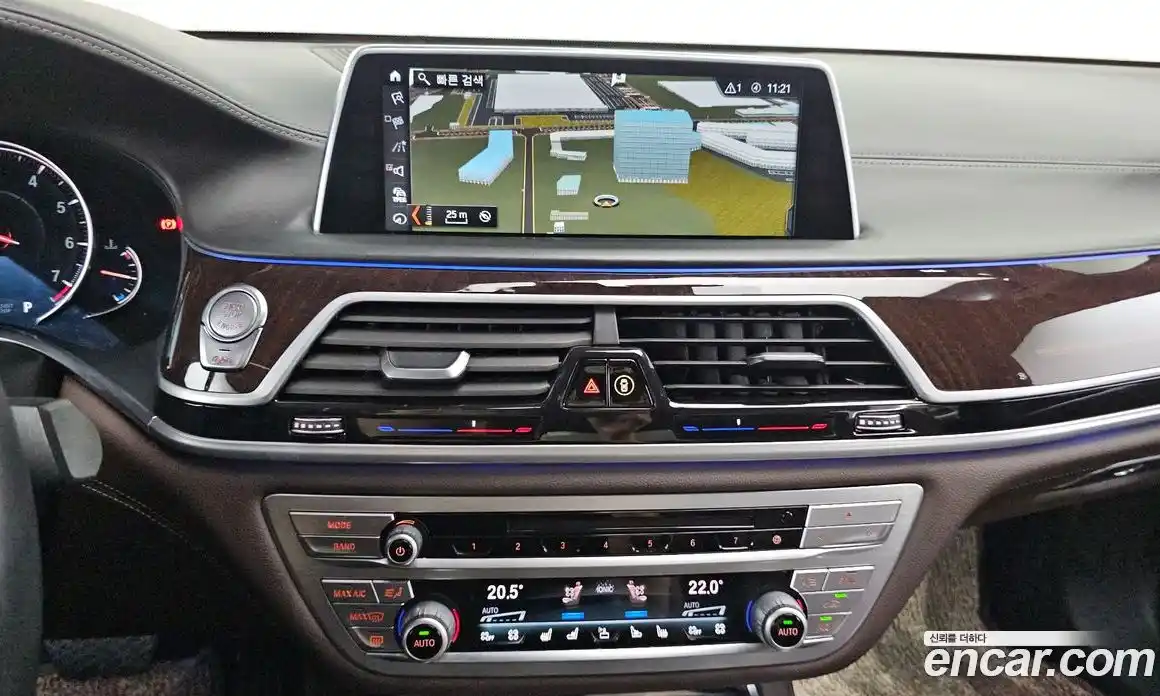 BMW 7 серия 2018 4.4 автомат (гидро), фото 20