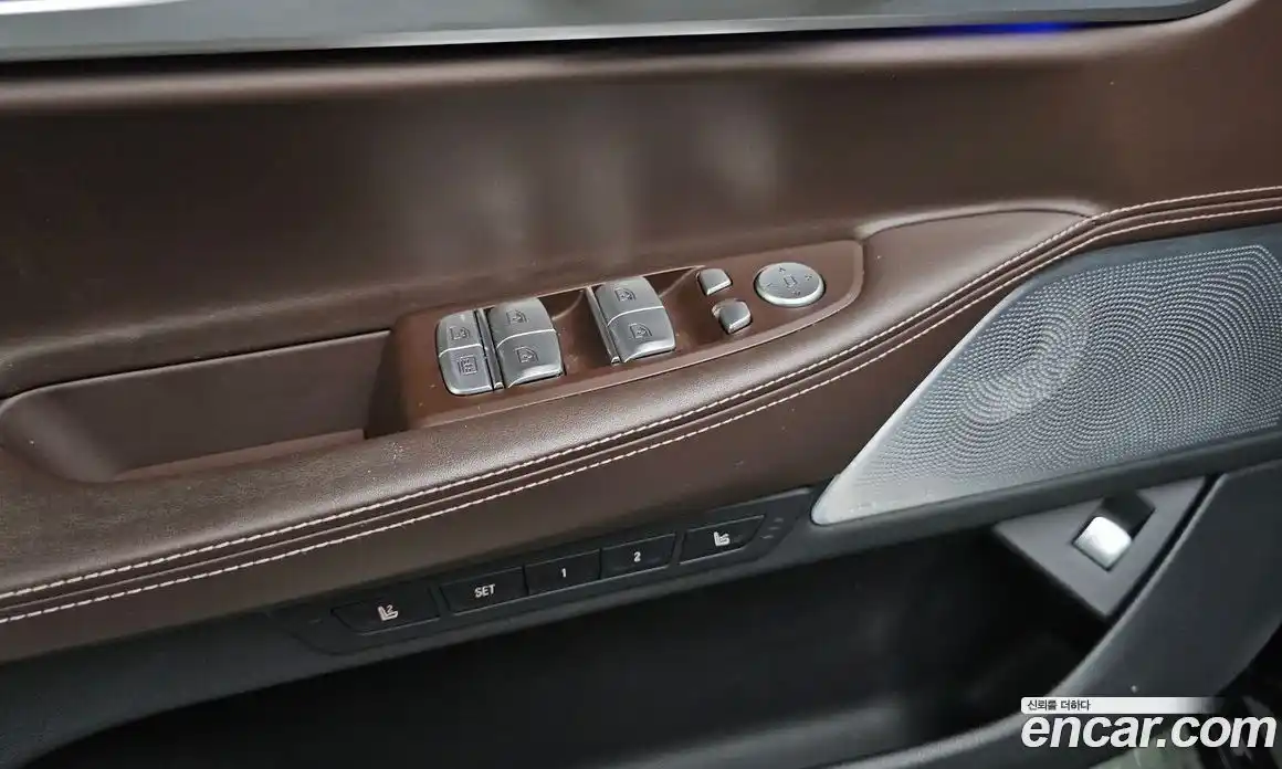 BMW 7 серия 2018 4.4 автомат (гидро), фото 23
