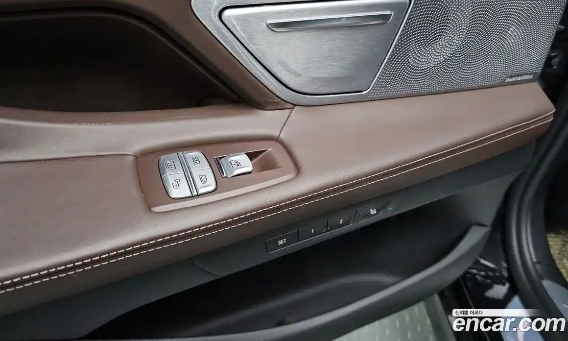 BMW 7 серия 2018 4.4 автомат (гидро), фото 30