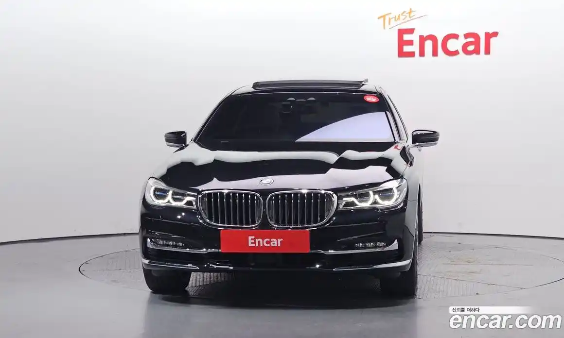 BMW 7 серия 2018 4.4 автомат (гидро), фото 3