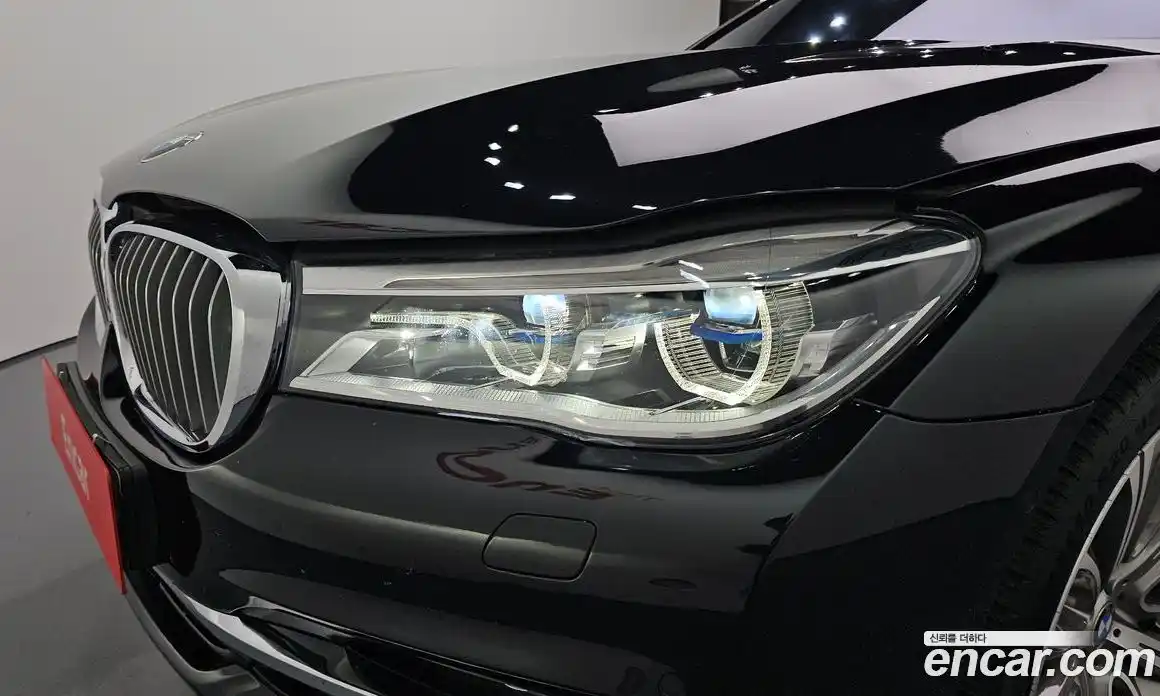 BMW 7 серия 2018 4.4 автомат (гидро), фото 8