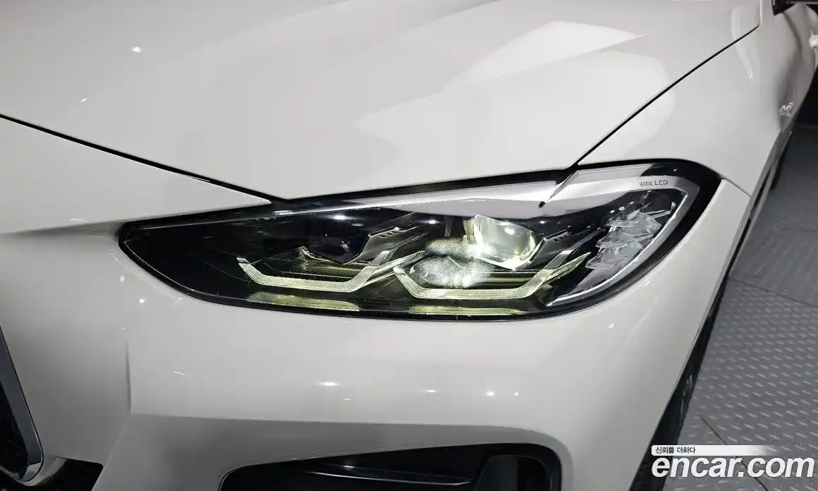 BMW 4 серия 2022 2.0 автомат (гидро), фото 8