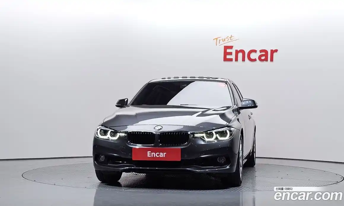 BMW 3 серия 2018 2.0 автомат (гидро), фото 3
