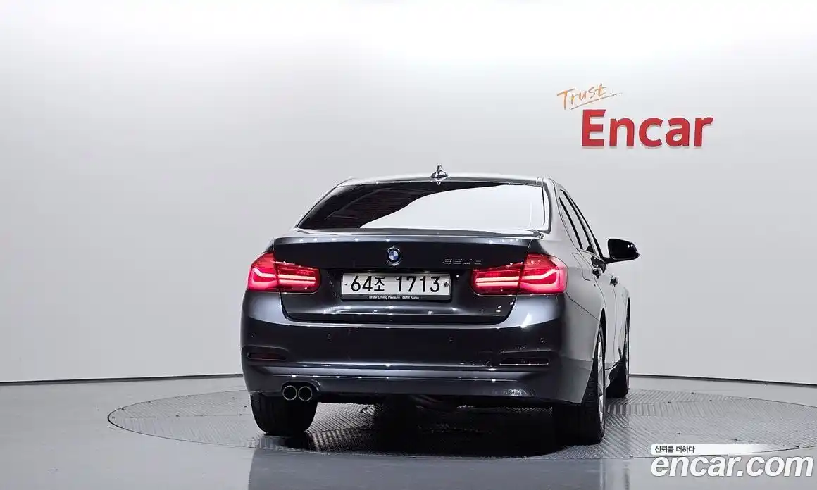 BMW 3 серия 2018 2.0 автомат (гидро), фото 4