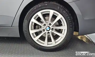 BMW 3 серия 2018 2.0 автомат (гидро), миниатюра 7