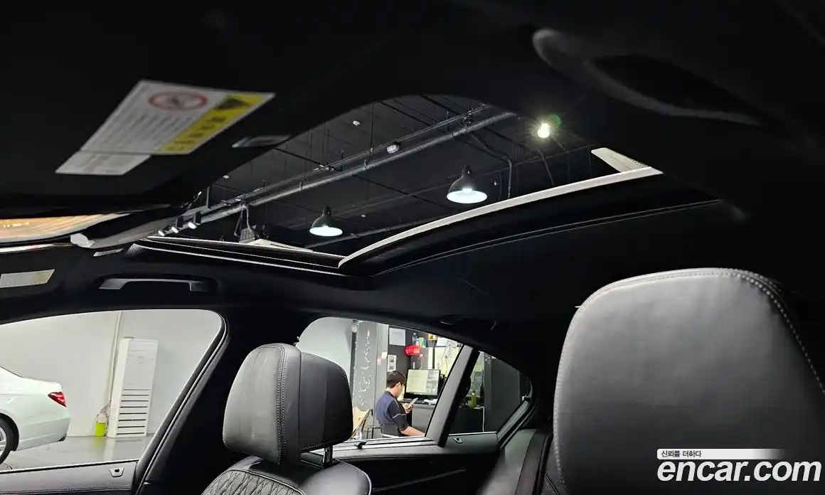 BMW 5 серия 2018 2.0 автомат (гидро), фото 16