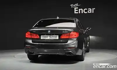 BMW 5 серия 2018 2.0 автомат (гидро), миниатюра 4