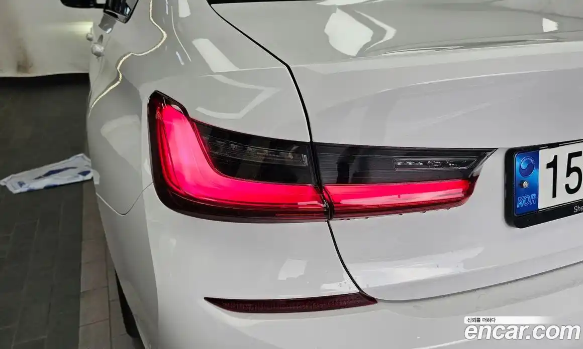 BMW 3 серия 2021 2.0 автомат (гидро), фото 9