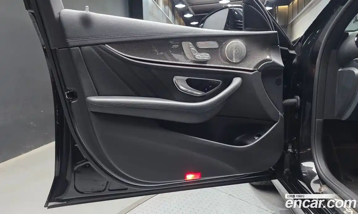 Mercedes-Benz E-Class 2021 3.0 автомат (гидро), фото 14