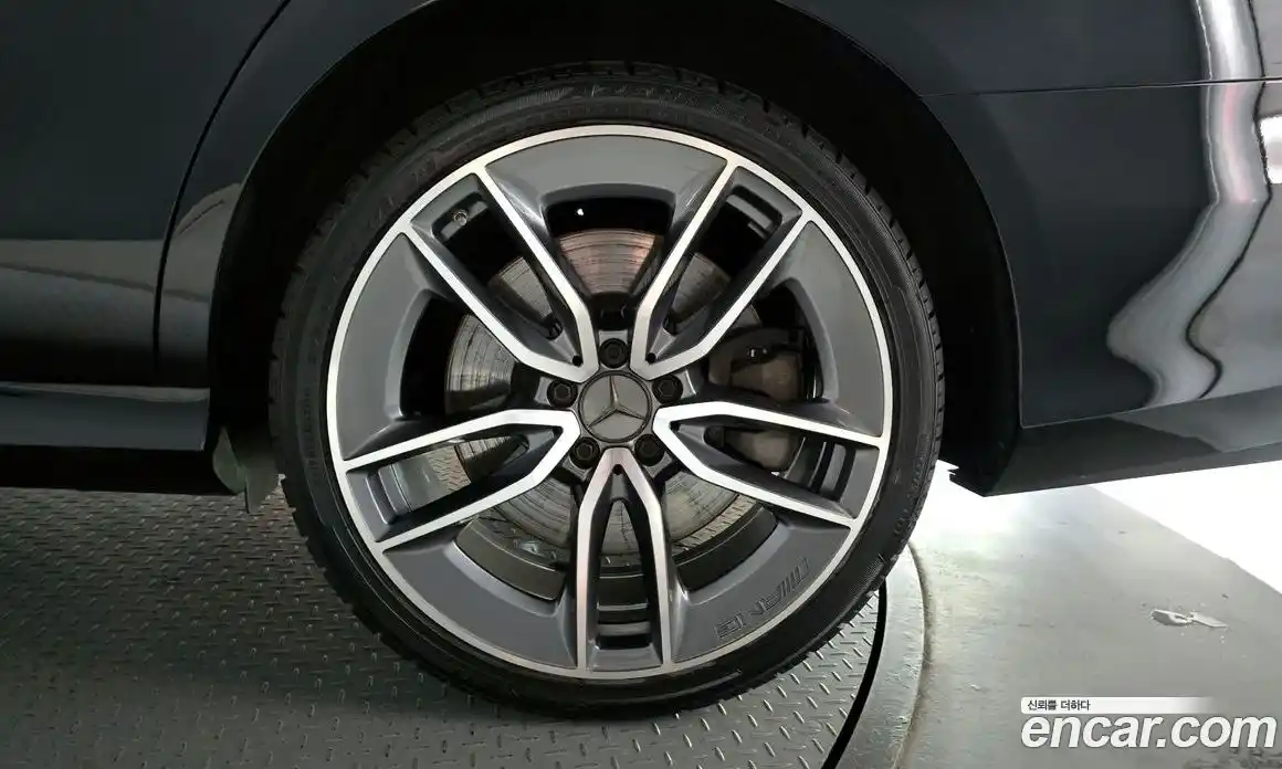 Mercedes-Benz E-Class 2021 3.0 автомат (гидро), фото 7