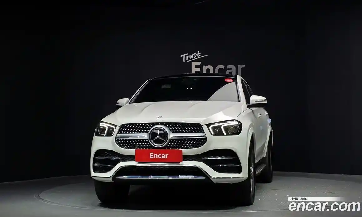 Mercedes-Benz GLE-Class 2022 2.0 гидро, фото 3 Mercedes-Benz GLE-Class 2022 2.0 гидро, фото 3