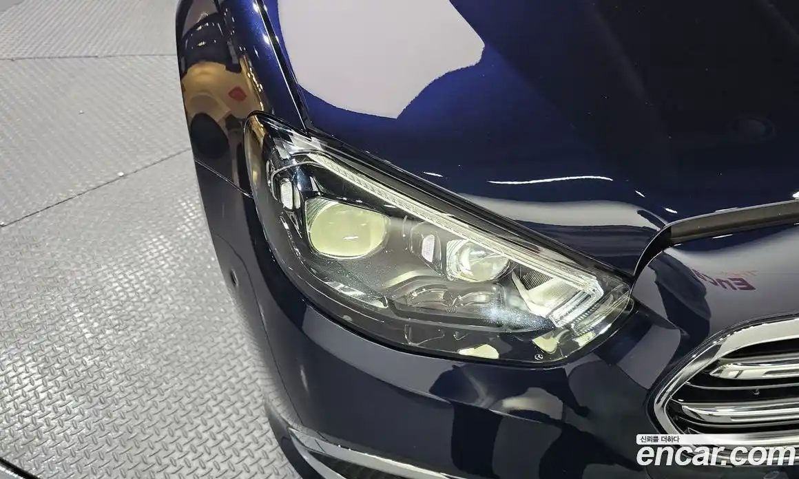 Mercedes-Benz E-Class 2023 2.0 автомат (гидро), фото 8