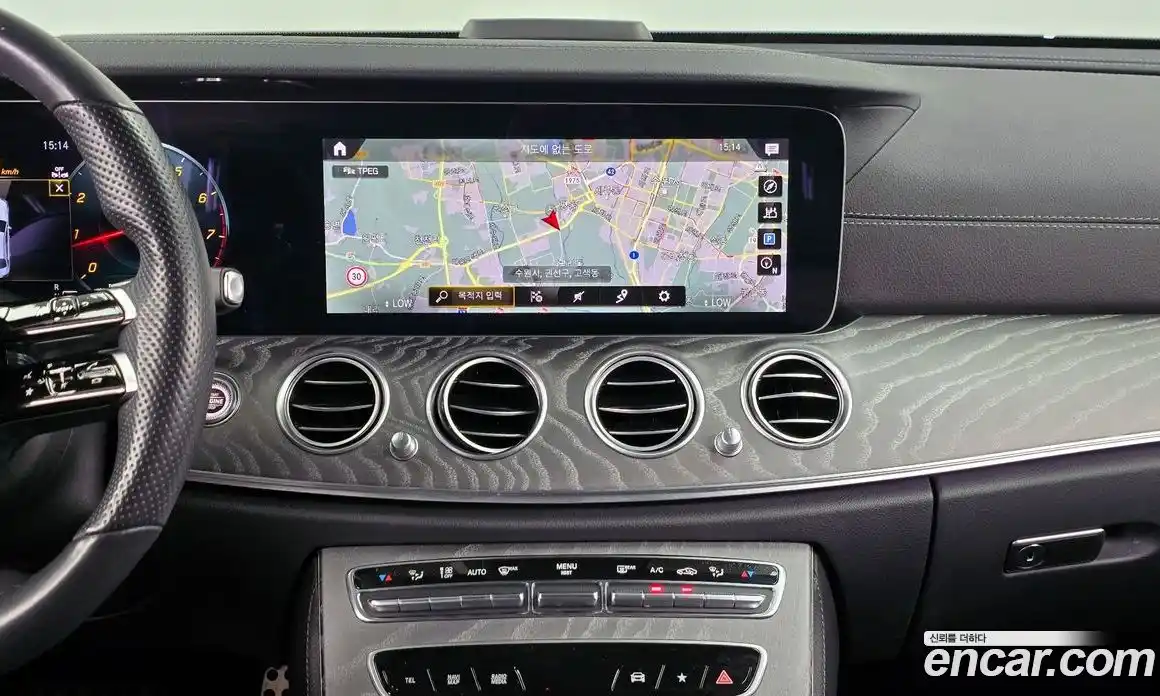 Mercedes-Benz E-Class 2022 2.0 автомат (гидро), фото 14