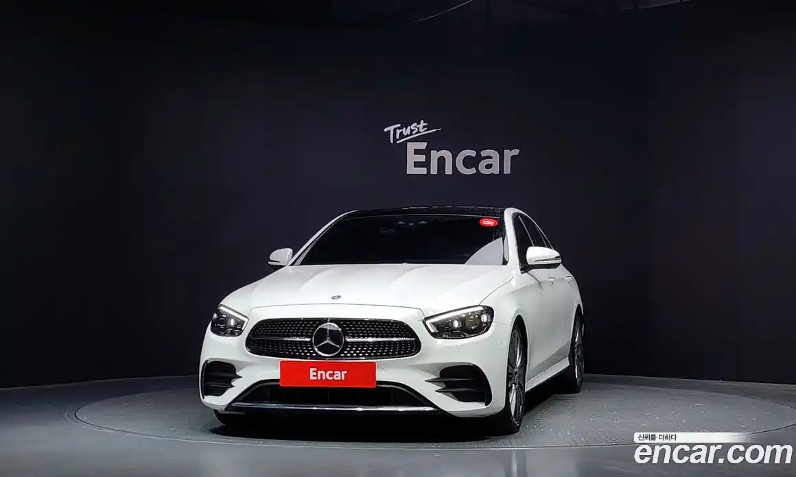 Mercedes-Benz E-Class 2022 2.0 автомат (гидро), фото 3