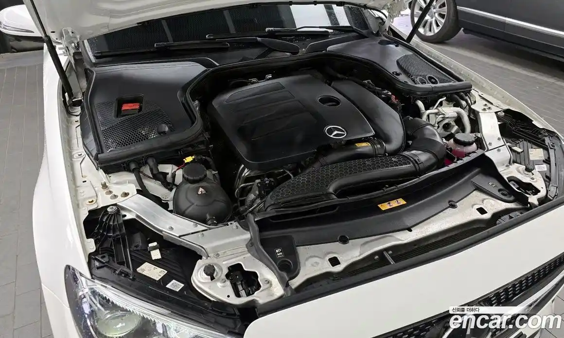 Mercedes-Benz E-Class 2022 2.0 автомат (гидро), фото 6