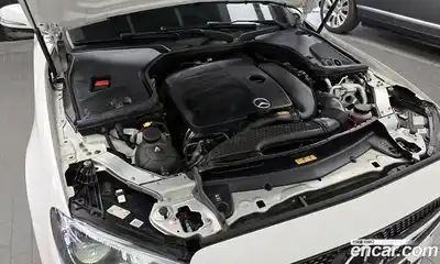 Mercedes-Benz E-Class 2022 2.0 автомат (гидро), миниатюра 6