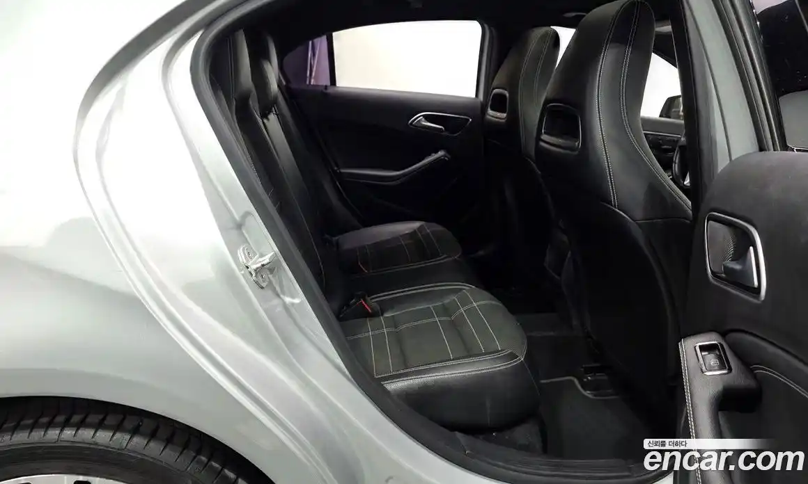 Mercedes-Benz A-Class 2015 1.5 гидро, фото 12 Mercedes-Benz A-Class 2015 1.5 гидро, фото 12