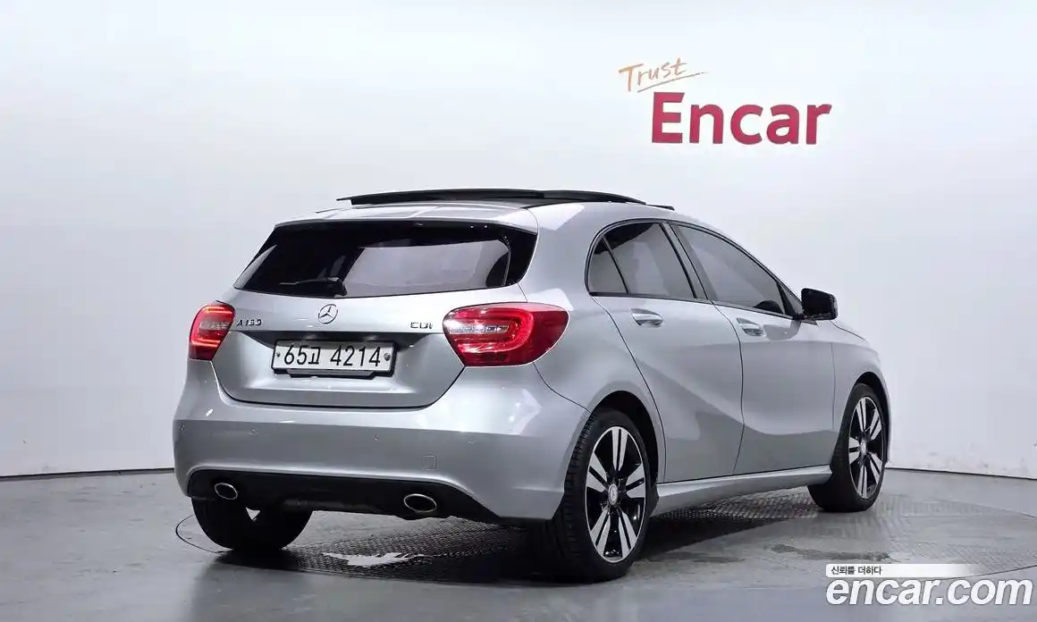 Mercedes-Benz A-Class 2015 1.5 гидро, фото 2 Mercedes-Benz A-Class 2015 1.5 гидро, фото 2