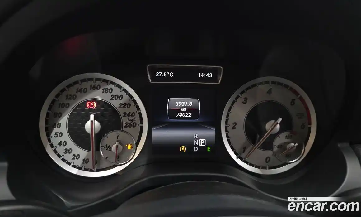 Mercedes-Benz A-Class 2015 1.5 гидро, фото 8 Mercedes-Benz A-Class 2015 1.5 гидро, фото 8