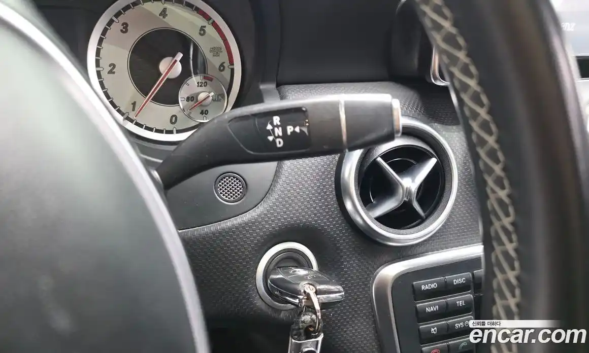 Mercedes-Benz A-Class 2015 1.5 гидро, фото 9 Mercedes-Benz A-Class 2015 1.5 гидро, фото 9