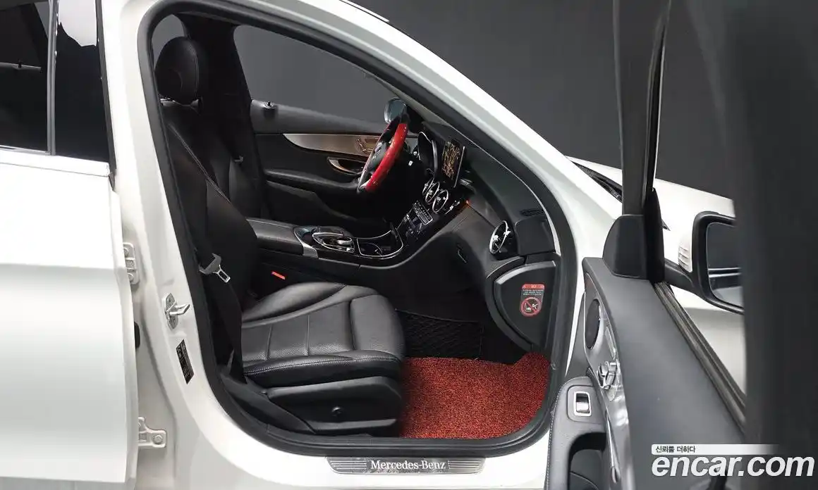 Mercedes-Benz C-Class 2015 2.1 гидро, фото 11 Mercedes-Benz C-Class 2015 2.1 гидро, фото 11