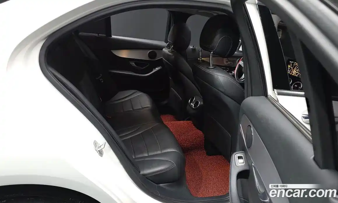 Mercedes-Benz C-Class 2015 2.1 гидро, фото 12 Mercedes-Benz C-Class 2015 2.1 гидро, фото 12
