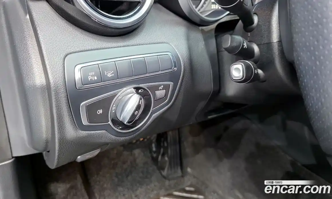 Mercedes-Benz C-Class 2017 2.1 гидро, фото 16 Mercedes-Benz C-Class 2017 2.1 гидро, фото 16