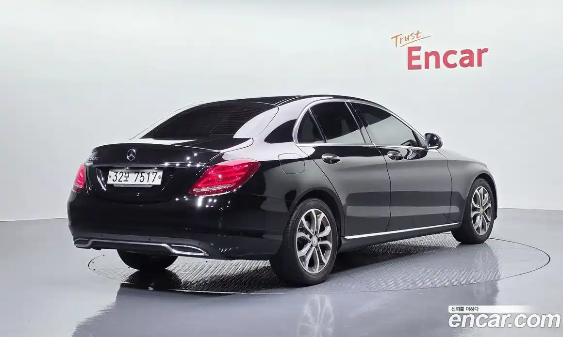 Mercedes-Benz C-Class 2017 2.1 гидро, фото 2 Mercedes-Benz C-Class 2017 2.1 гидро, фото 2