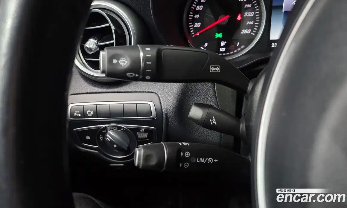 Mercedes-Benz GLC-Class 2019 2.0 гидро, фото 27 Mercedes-Benz GLC-Class 2019 2.0 гидро, фото 27