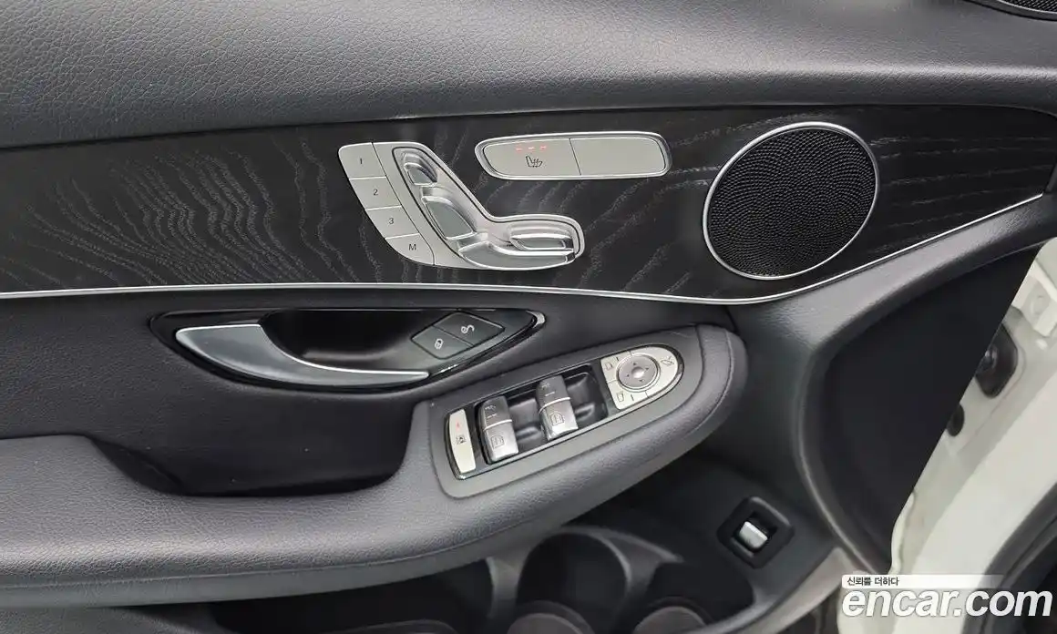 Mercedes-Benz GLC-Class 2019 2.0 гидро, фото 28 Mercedes-Benz GLC-Class 2019 2.0 гидро, фото 28