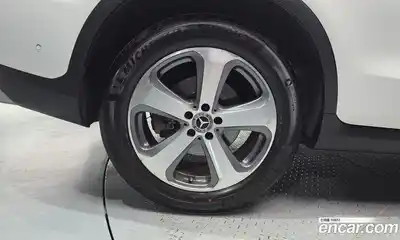 Mercedes-Benz GLC-Class 2019 2.0 гидро, миниатюра 5 Mercedes-Benz GLC-Class 2019 2.0 гидро, миниатюра 5