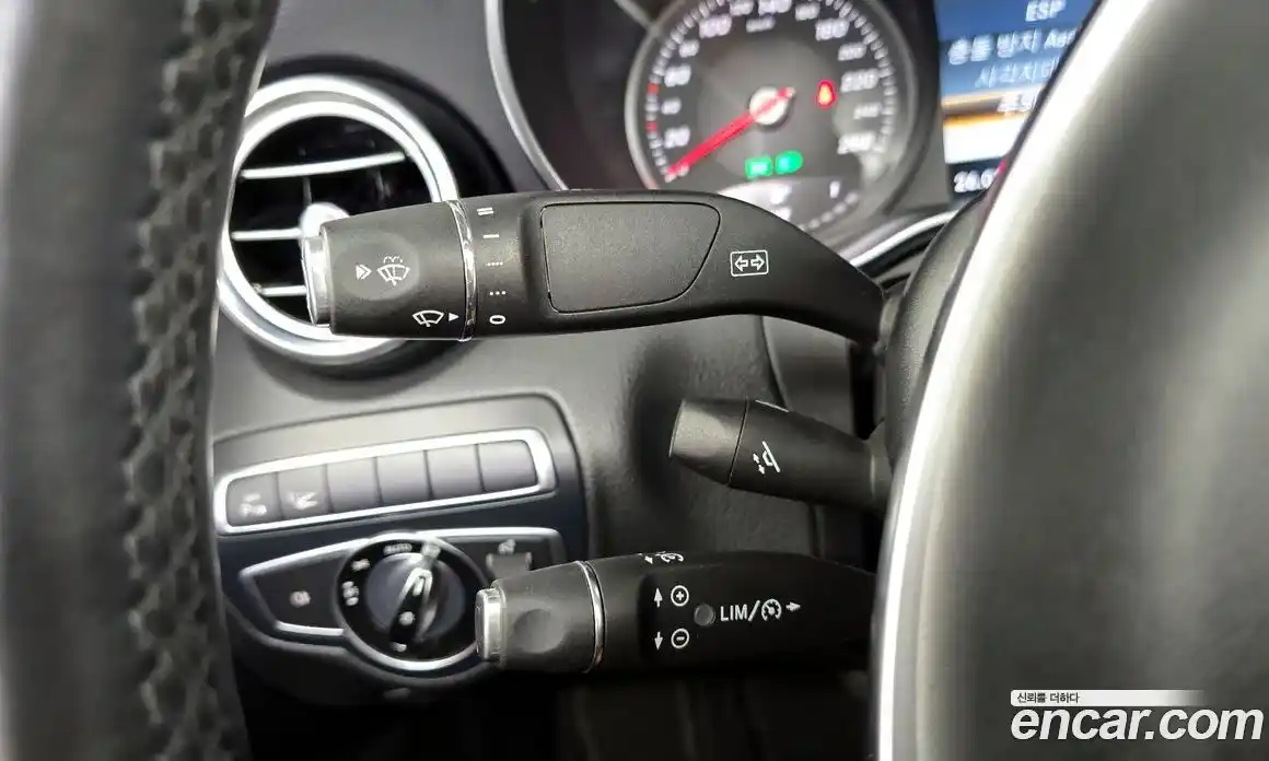 Mercedes-Benz C-Class 2017 2.0 гидро, фото 15 Mercedes-Benz C-Class 2017 2.0 гидро, фото 15