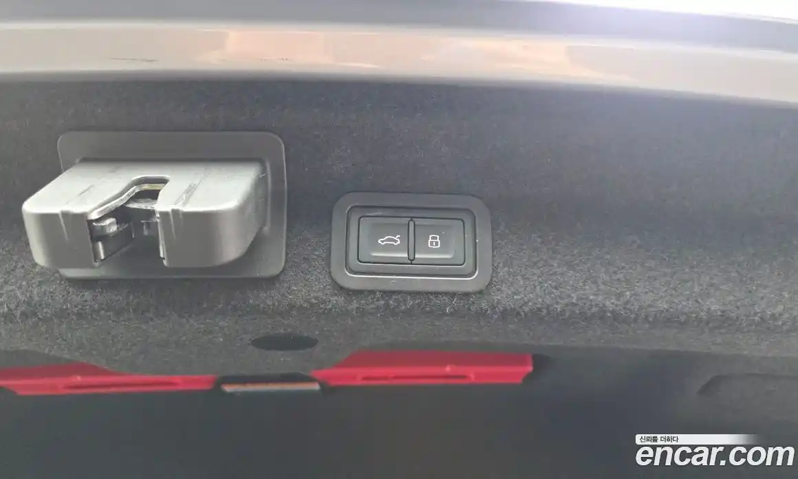 Audi A6 2022 2.0 автомат (гидро), фото 16