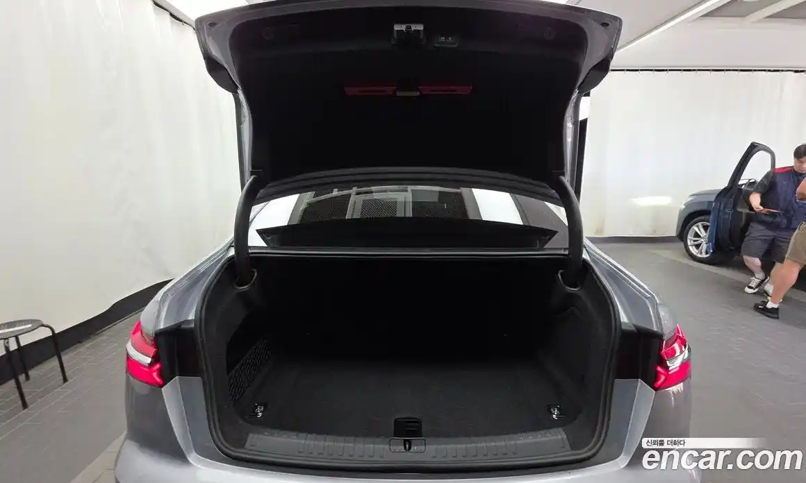 Audi A6 2022 2.0 автомат (гидро), фото 26