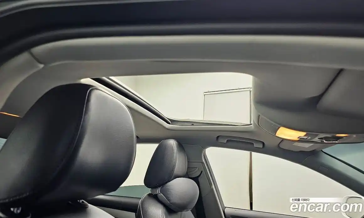 Audi A4 2015 2.0 автомат (гидро), фото 15