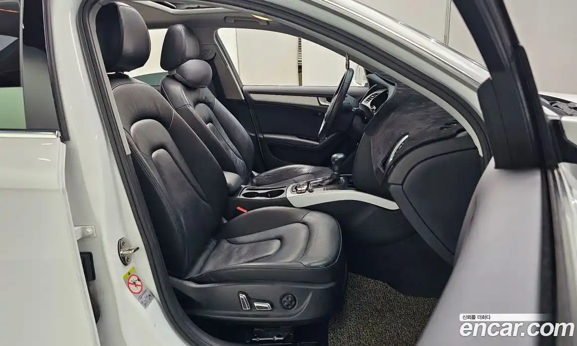 Audi A4 2015 2.0 автомат (гидро), фото 16