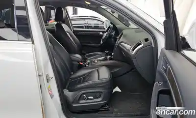 Audi Q5 2016 2.0 автомат (гидро), миниатюра 11
