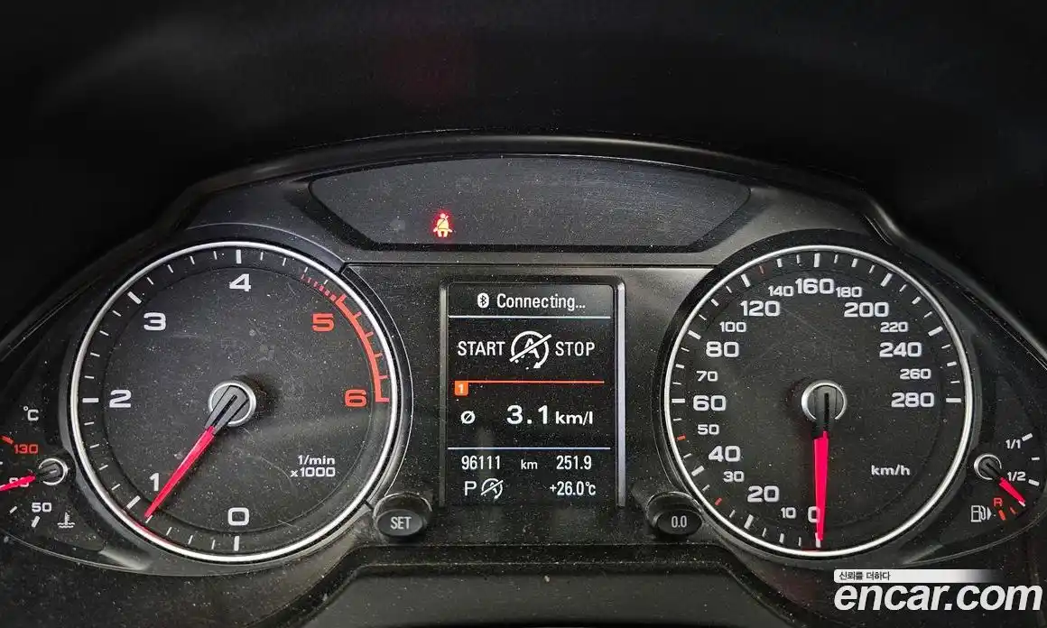Audi Q5 2016 2.0 автомат (гидро), фото 8