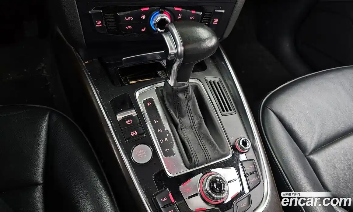 Audi Q5 2016 2.0 автомат (гидро), фото 9