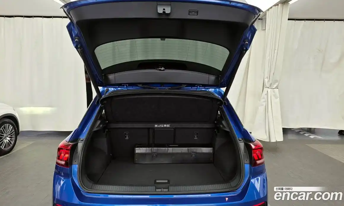 Volkswagen T-Roc 2021 2.0 автомат (гидро), фото 20