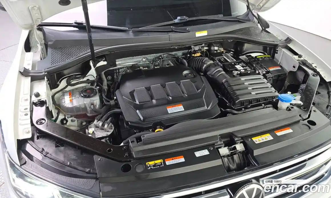 Volkswagen Tiguan 2023 2.0 автомат (гидро), фото 29