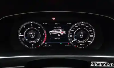 Volkswagen Tiguan 2018 2.0 автомат (гидро), миниатюра 11