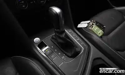 Volkswagen Tiguan 2018 2.0 автомат (гидро), миниатюра 12