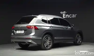 Volkswagen Tiguan 2018 2.0 автомат (гидро), миниатюра 2
