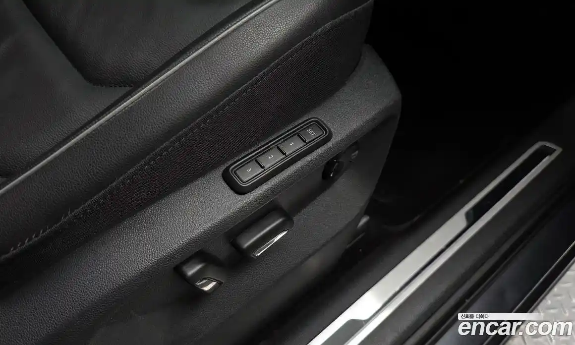 Volkswagen Tiguan 2018 2.0 автомат (гидро), фото 28