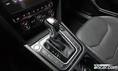 Volkswagen Arteon 2020 2.0 автомат (гидро), миниатюра 12