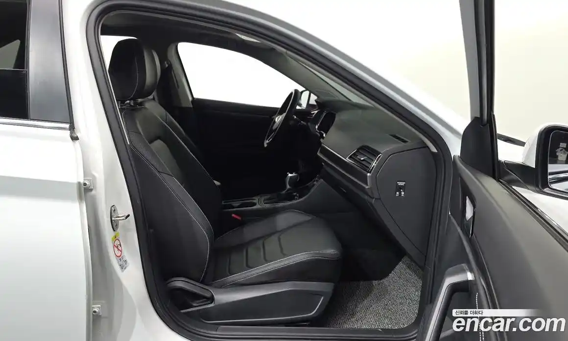 Volkswagen Jetta 2022 1.5 автомат (гидро), фото 17