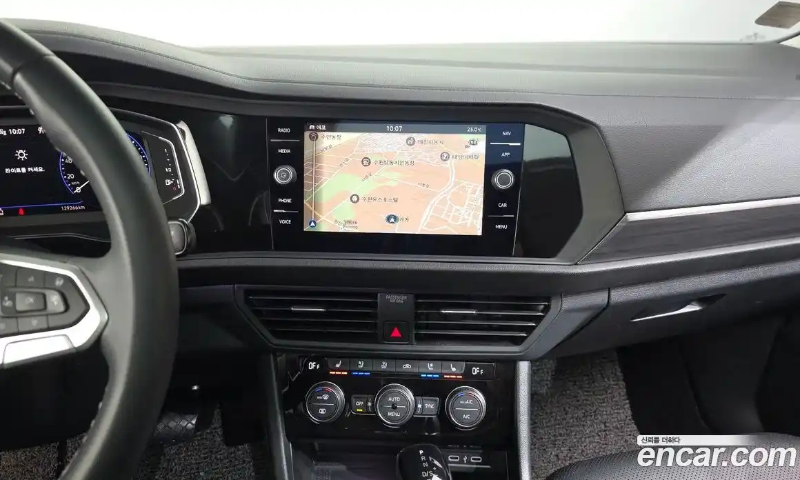 Volkswagen Jetta 2022 1.5 автомат (гидро), фото 20